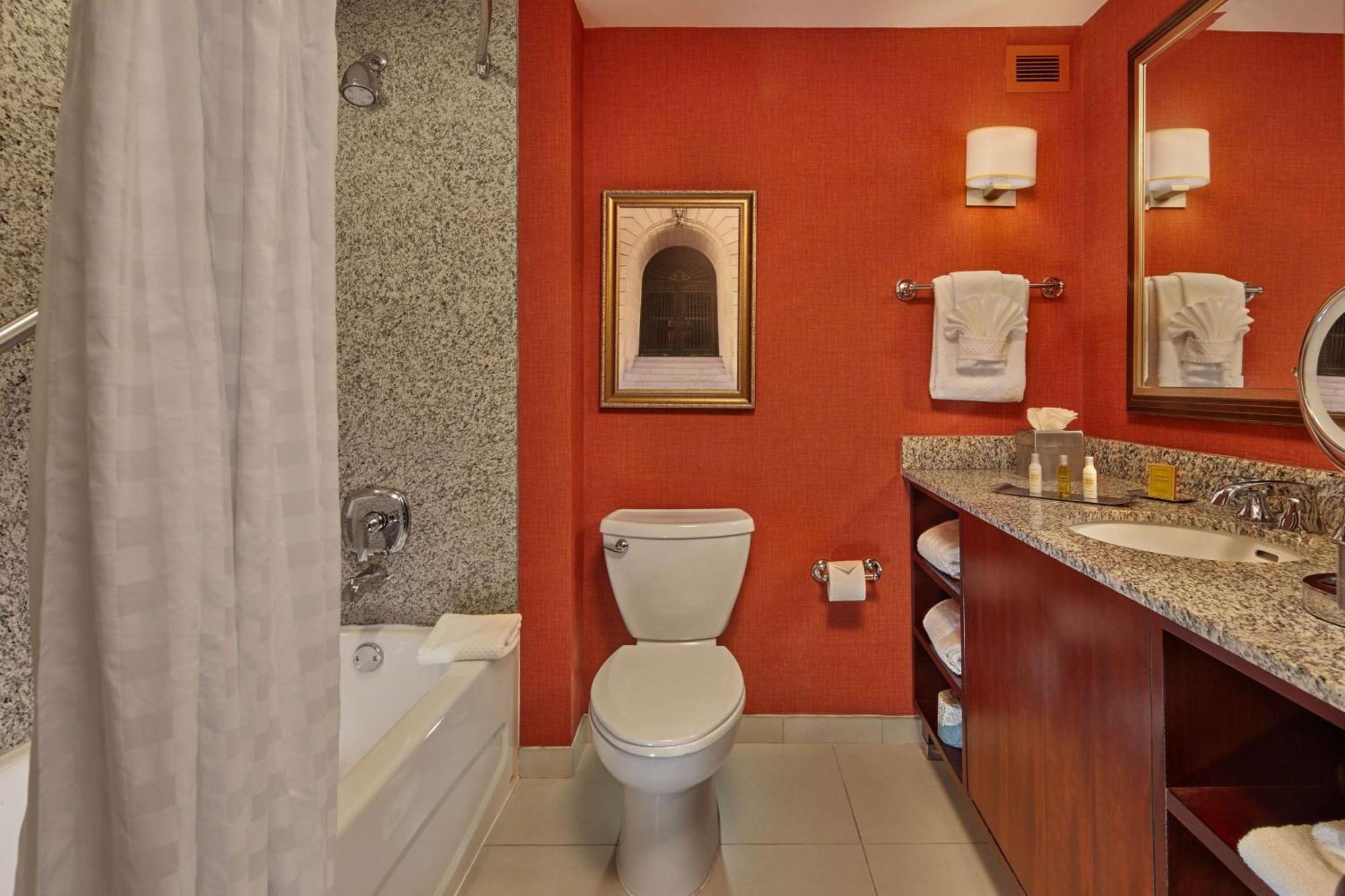 Doubletree By Hilton Hotel 3*