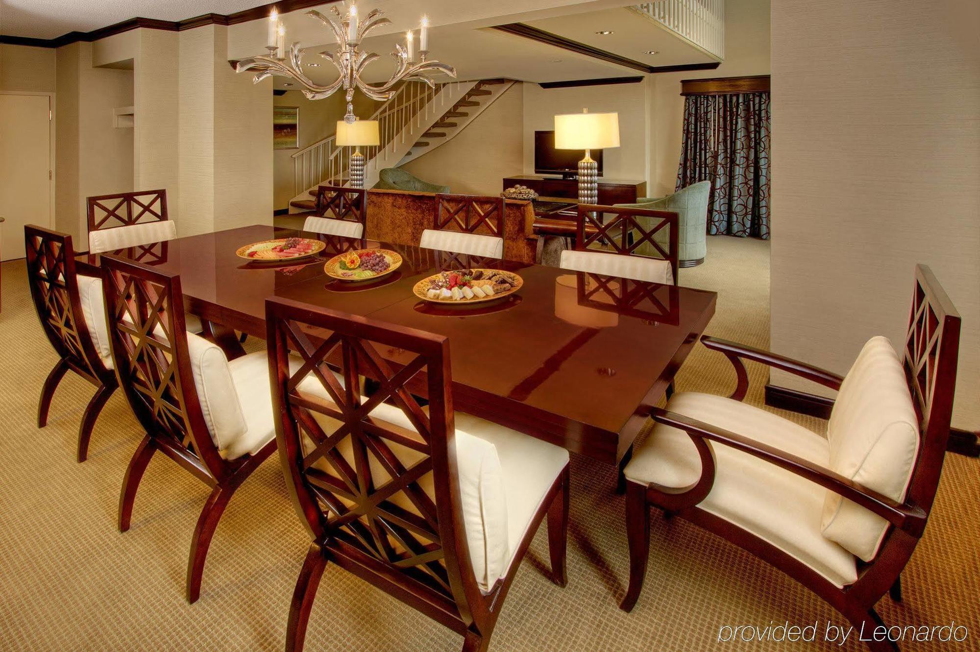Hotel Doubletree By Hilton Little Rock