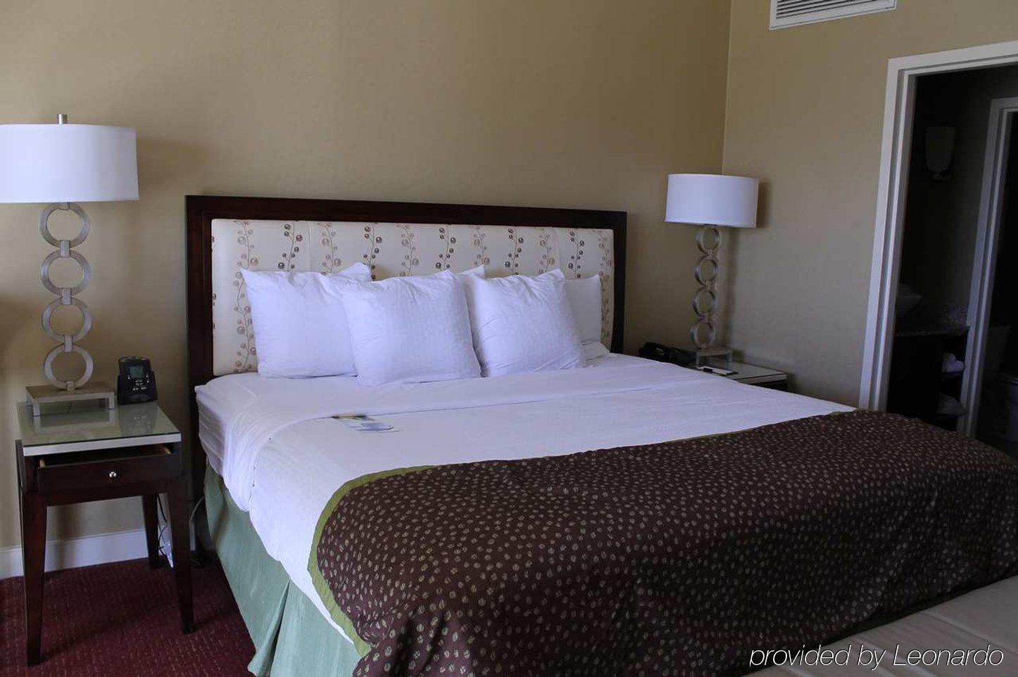 Doubletree By Hilton Hotel 3*